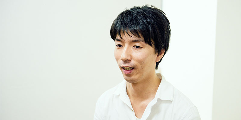 フロントエンドエンジニア 尾形典映さん
