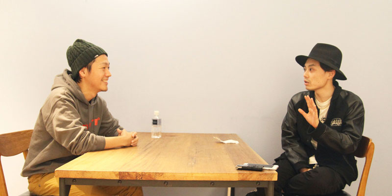 左:Huuuu・徳谷柿次郎さん 右:AbemaTV・恩納力さん