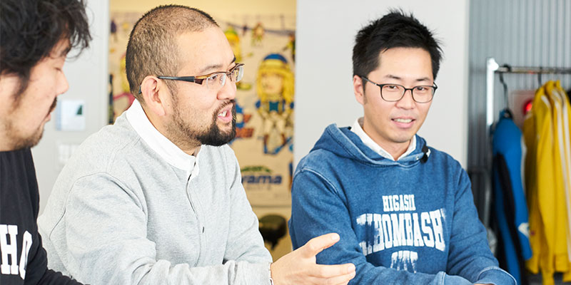 左:代表取締役COO 高橋靖幸さん / 右:ディレクター 矢代蔵人さん