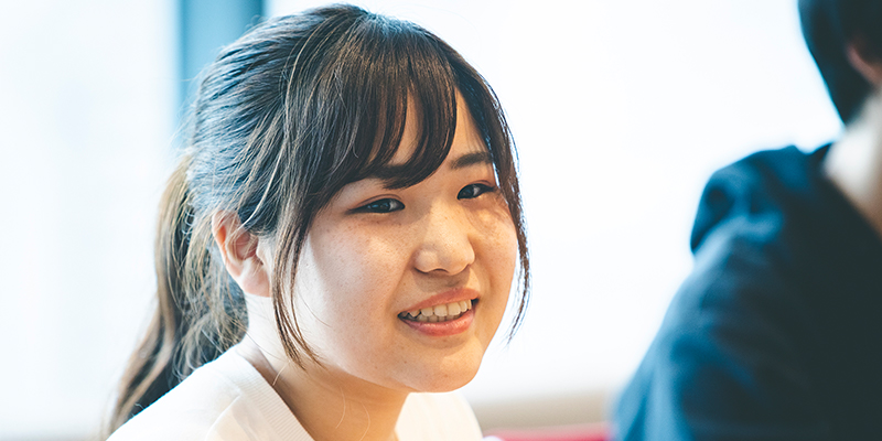 勝森彩香さん